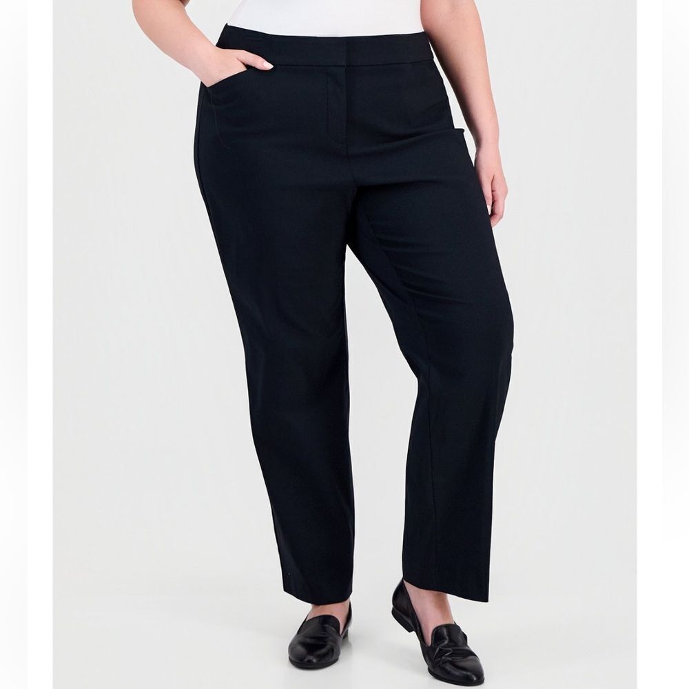 NWTs JM Collection JM Collection Straight Leg Comfort Waistband Black Pants 18W